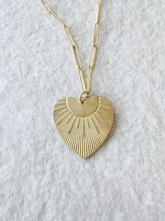 Rae Heart Necklace