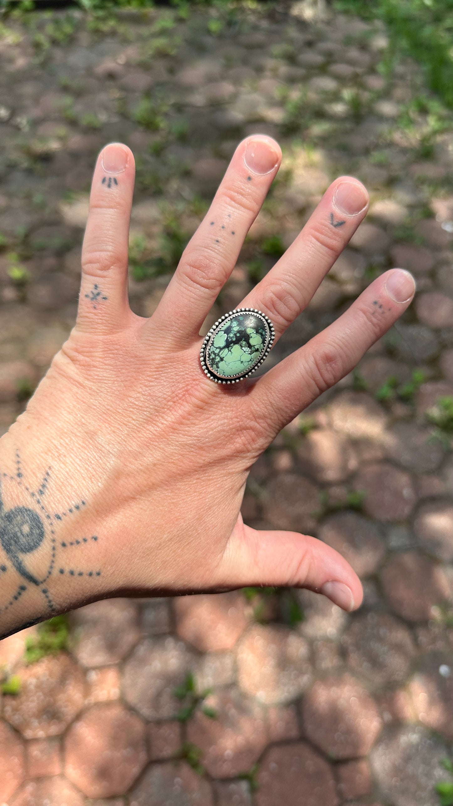 RADIOHEAD RING // Sterling Silver Oval Turquoise Ring (Size 9)