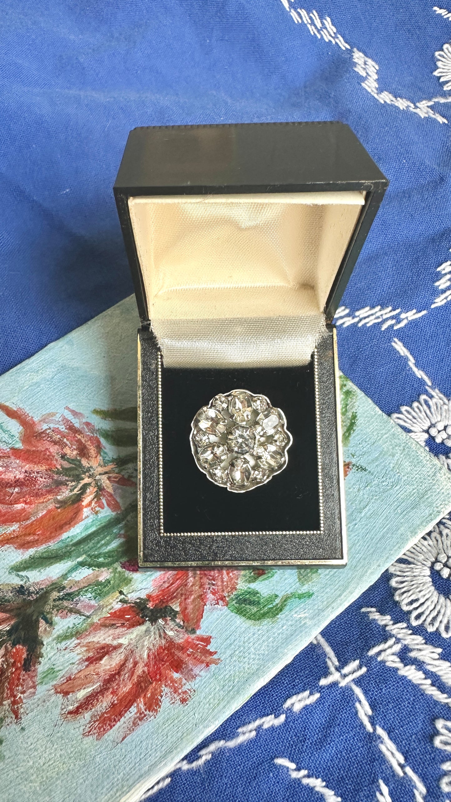 Stardust | Vintage Rhinestone Jewelry