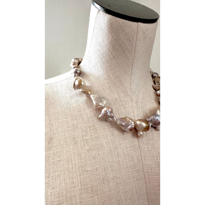 Gold Dust Woman | Baroque Pearl Necklace