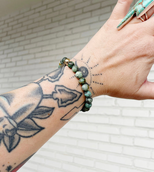 Hendrix // African Turquoise
